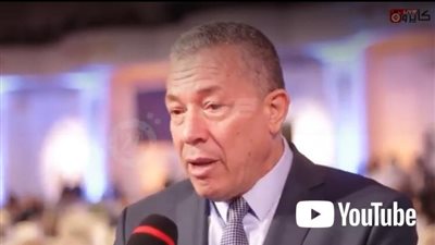 رئيس الجالية المصرية في فرنسا: اتغربنا عشان حياة كريمة | فيديو