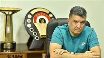 الزمالك يعلن تولي اليوناني فانجيليس أنجيلو قيادة فريق السلة «صور»