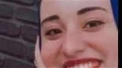 ماتت حزنًا عليها.. تفاصيل وفاة مُعلمة أثناء رؤية جثمان ابنتها وإصابة الوالد بجلطة دماغية| صور