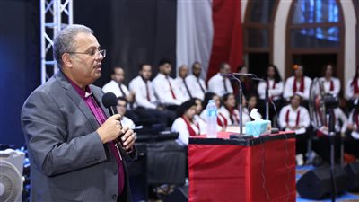 رئيس الإنجيلية في رسامة شيوخ جدد لكنيسة العاشر: أرسل برقية شكر للسيسي على دولة ما بعد 30 يونيو