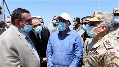 رئيس الوزراء يتفقد محطة عدلي منصور المركزية التبادلية