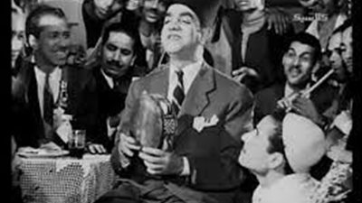 رفض دخول أبنائه الوسط الفني وكرمه عبد الناصر.. محطات في حياة محمد عبد المطلب