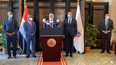 وزيرة الصحة: توفير لقاح سينوفاك المحلي بمراكز التطعيم ضد كورونا غدًا