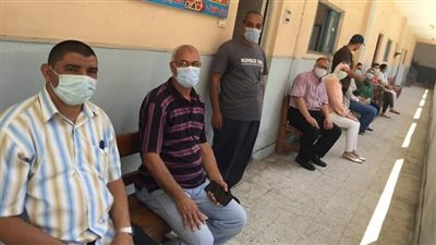 بدء تطعيم العاملين في التربية والتعليم بالإسكندرية ضد كورونا