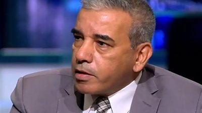 عباس شراقي عن تنبؤات الباحث الهولندي: يوتيوبر يبحث عن مشاهدات