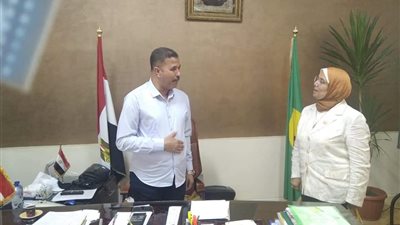 استجابة لشكوى الأهالي.. إزالة قمامة ومخلفات شارع 6 أكتوبر بالمنيا