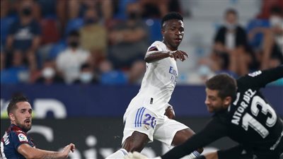 في مباراة مثيرة.. ريال مدريد يتعادل إيجابيًا أمام ليفانتي بالدوري الإسباني 