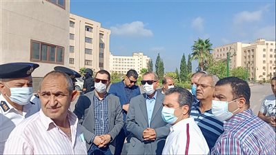 محافظ كفر الشيخ يتفقد كلية الثروة السمكية بجامعة كفر الشيخ عقب إخماد الحريق| صور 