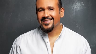 هشام عباس نجم شهر يونيو على إنرجي 