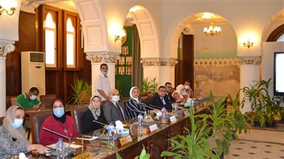 جامعة الإسكندرية: فتح فصول صيفية بكلية الآداب لتشجيع الطلاب المتفوقين