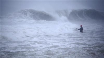 أمريكا تغرق│ فيضانات تقتل العشرات.. وهيئة الأرصاد تتوقع الأسوأ