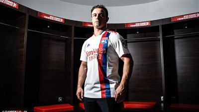 بعد انتقاله إلى ليون.. تعرف على أرقام شاكيري مع ليفربول