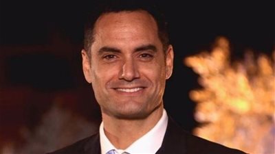 أيمن القيسوني: فخور بكوني حفيد وزير مالية مصر بعهد السادات.. وأمي مسيحية وأبويا مسلم