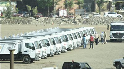 بتكلفة 102 مليون جنيه.. الدقهلية تتسلم 31 سيارة نظافة 