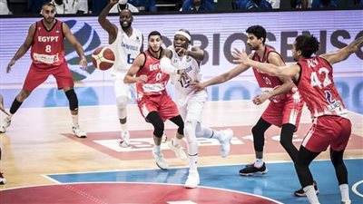 منتخب مصر يفوز على إفريقيا الوسطى في افتتاح بطولة كرة السلة