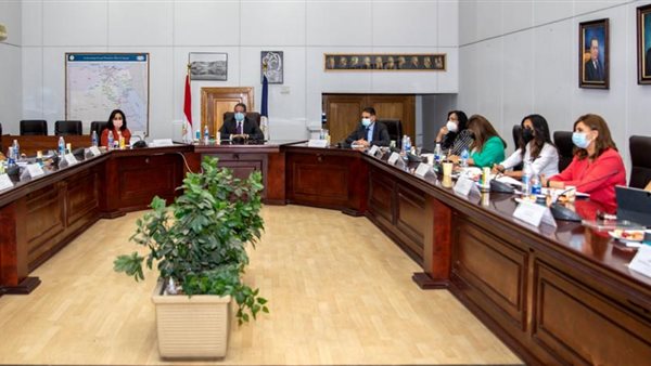 الدكتور خالد العناني