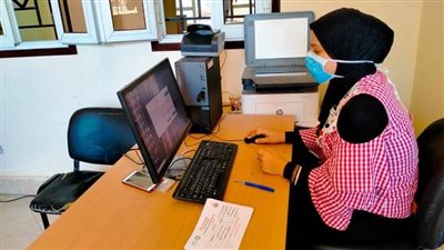 بدء تطعيم موظفي التربية والتعليم بلقاح كورونا في 11 مقرًا بسوهاج غدًا