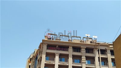 رئيس الوزراء يشاهد مسار طريق الكباش من أعلى أحد الفنادق| صور