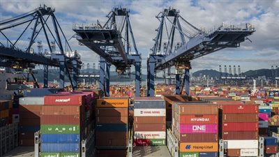 معلومات الوزراء: الصين وروسيا أهم الشركاء التجاريين 