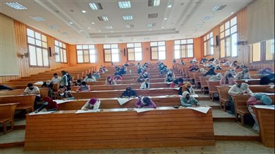 جامعة كفر الشيخ: 424 طالبا وطالبة يؤدون اختبارات القدرات بكلية التربية النوعية
