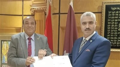 جامعة الفيوم تعتمد نتيجة الفرقة الثالثة لكلية الحقوق 2021 بنسبة نجاح 98 %|صور