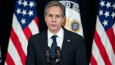  رئيس الوزراء الإسرائيلي يبحث مع مسؤولين أميركيين كبح نشاط إيران في المنطقة