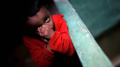 يصل للانتحار.. كيف يتأثر الطفل عقب تخلي الأسرة الكافلة عنه وعودته لدار الأيتام؟ 