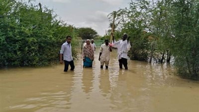 سودانيون تحت رحمة الفيضان.. مشاهد مرعبة من ولاية سنار |خاص