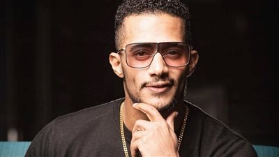 المركز الثقافي الألماني يكشف سبب منح محمد رمضان الدكتوراه: لم نبحث عنه بشكل كافٍ في جوجل