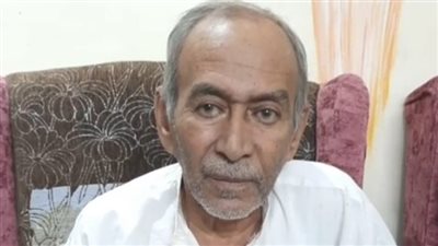 شاب يعتدي على والده المسن ويطرده من المنزل في المنيا.. والأب: خسارة تعبي في تربيته