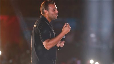 أول تعليق من رامي صبري بعد حفله بالساحل الشمالي: أشكر 20 ألف أخ وأخت شرفوني