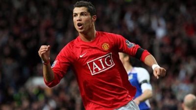 رسميًا.. كريستيانو رونالدو لاعبًا في مانشستر يونايتد