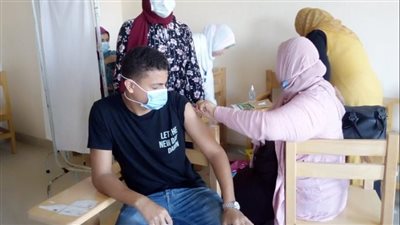 16 سبتمبر.. بدء تطعيم طلاب جامعة بنها في العبور ضد كورونا