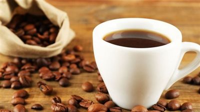 دراسة: تناول فنجانين من القهوة والشاي في اليوم قد يمنع الإصابة بالسكتة الدماغية