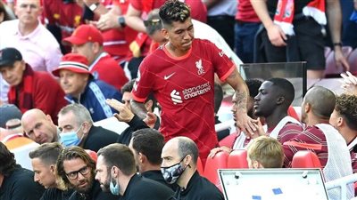 تطورات حالة فيرمينيو بعد إصابته في مباراة ليفربول وتشيلسي