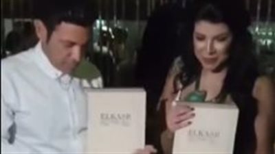 سعد الصغير يهدي زوجته 3 أطقم ألماظ وآخر ذهب فيرزاتشي بمناسبة عيد ميلادها