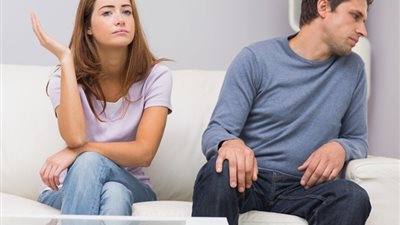 إمام بالأوقاف يوضح حكم الدين في تسلط الأخ على شقيقته 