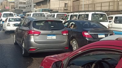 تكدس مروري في ميادين ومحاور القاهرة والجيزة 