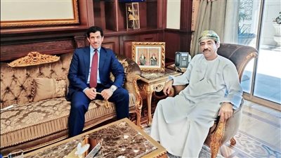 أول ظهور للسفير القطري الجديد في ضيافة نظيره العماني بمصر