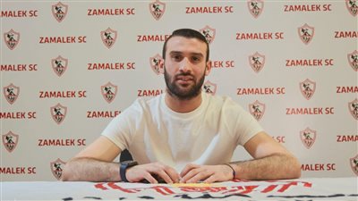 حسام أشرف ينتقل إلى سموحة وعمر كمال لفيوتشر