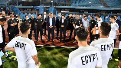 وزير الرياضة لـ لاعبي منتخب مصر: الشارع ينتظر تأهلكم لكأس العالم 2022