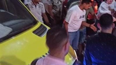 إصابة 6 أشخاص في حادث تصادم 3 سيارات أثناء زفاف عروسين بالبحيرة