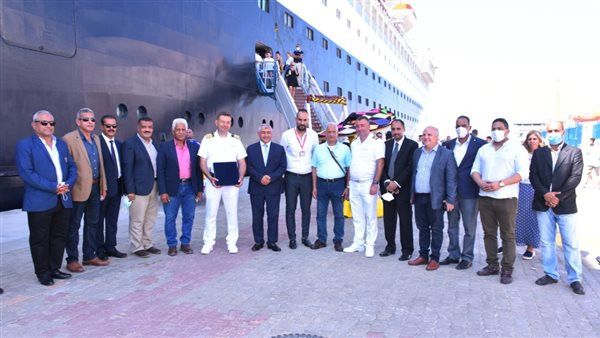 استقبال وفود سياحية