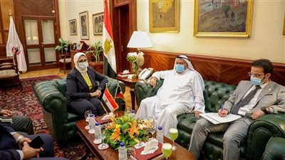 سفير الكويت يبحث مع وزيرة الصحة تعزيز تبادل الرحلات الجوبية بين البلدين