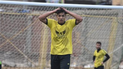 غزل المحلة يقترب من ضم الظهير الأيسر لكوم حمادة بالقسم الثالث 