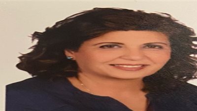 وزيرة الثقافة تصدر قرارًا بتولي السيناريست زينب عزيز المركز القومي للسينما خلفًا للباسوسي 