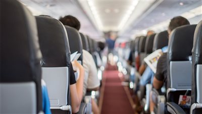 أمريكا تمنع السفر إلى كندا بسبب كورونا