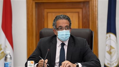 بعد واقعة تسمم بالغردقة.. السياحة تصدر قرارًا بغلق أحد الفنادق لمخالفة الاشتراطات