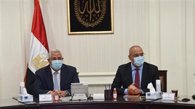 وزيرا الإسكان والزراعة يبحثان سبل حل التشابكات بين جهات الولاية المختلفة على الأراضي