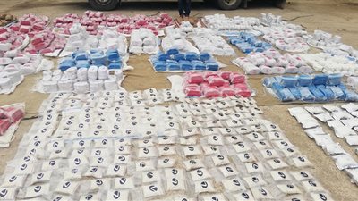 ضبط 4 عاطلين لاتهامهم بالاتجار في المواد المخدرة بالقناطر الخيرية 